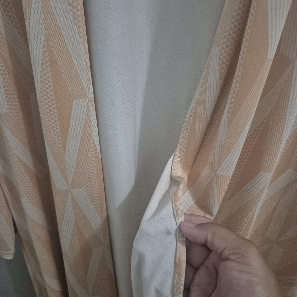 Manaola Peach & Ivory Draped Open Front Cardigan - Picture 4 of 4